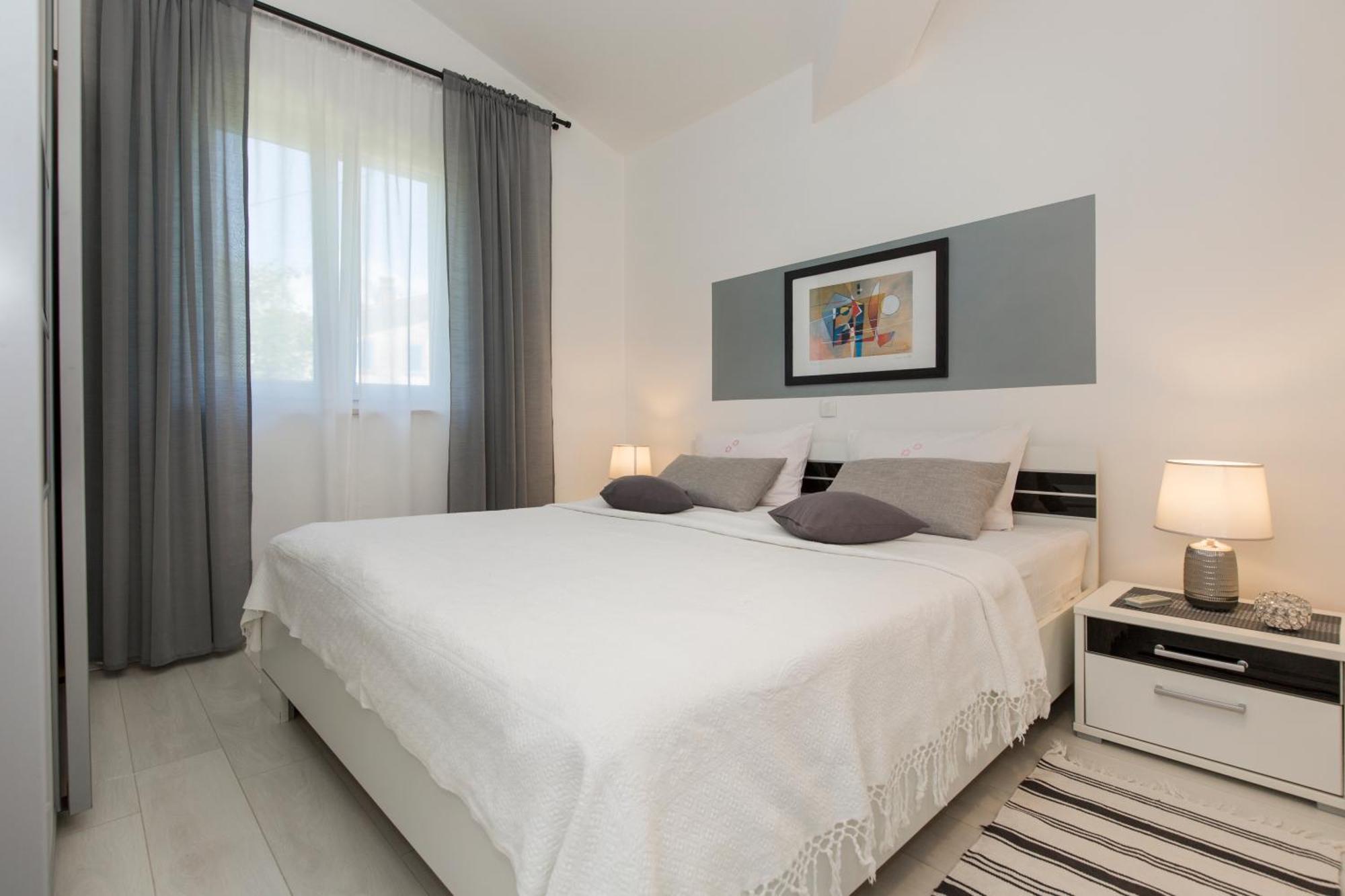 Adorable Holiday House Lilla-With Pool-Near Old Town Labin Labin  Exterior foto